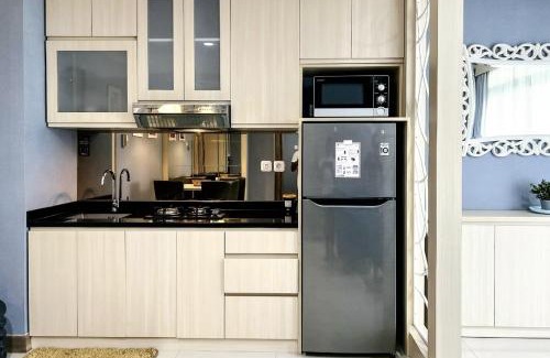 Ragunan Appartement | Apt Pejaten Park Biru 2 BR with Swim Pool, Bathub and Wi-Fi