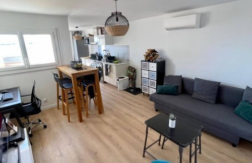 Balaruc-les-Bains Appartement | APT T2 40M2 à 5 minutes des thermes, première ligne, ideal curiste !