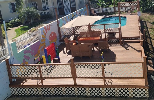 Coto Appartement | Apt w/ Pool Deck & Games, 5 mins From The Beach- CU