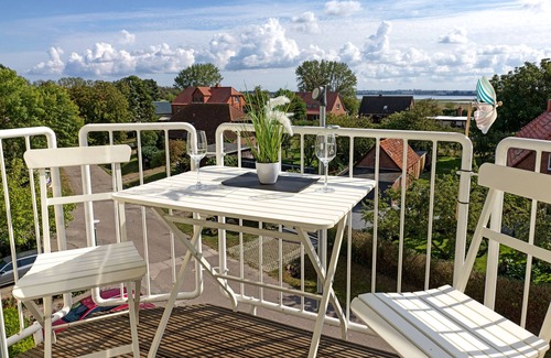 Gollwitz Appartement | Apt. WEITBLICK- Cozy living just 500 meters from the natural beach