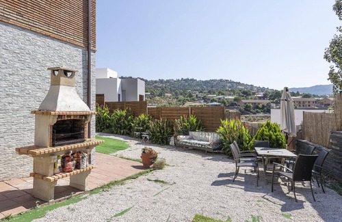 Robledo de Chavela Villa | Apt with Swimming Pool in the Sierra de Madrid
