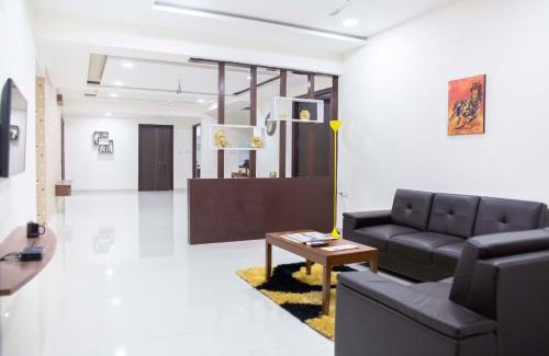 Banjara Hills Appartement | Aptly Premium Serviced Apartments - A BRAND UNIT OF SKYLA - Lotus Pond