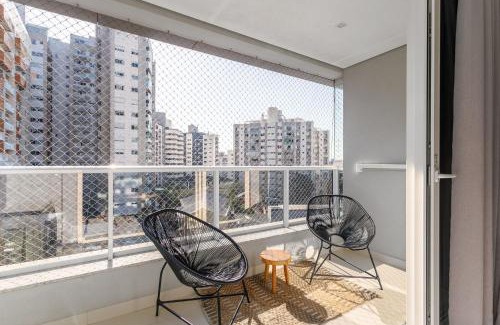 Centro Appartement | Apto 2 Quartos com Sacada Ed.Jardim Milano