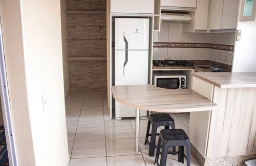 Carianos Appartement | Apto a 9 min do aeroporto em Florianópolis/SC
