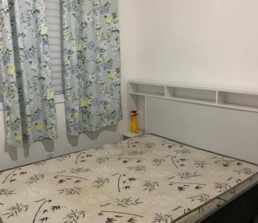 Estufa I Appartement | Apto em Ubatuba divisa com a Praia de Itagua e facil acesso as praias fica ao lado do Atacado Tenda da rodovia Rio Santos