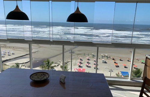 Vila Clais Appartement | Apto Frontal ao Mar com Internet e TV