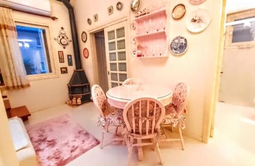 Bairro Lago Negro Appartement | Apto para 4 pessoas Cantinho da Mimosa à 4 min do centro, próx ao lagoNegro com wi-fi aceita Pet
