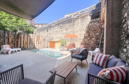 Barri Vell Appartement | Aptw Pool in heart of old town