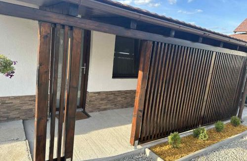 Sincraieni Maison | Aqua Garden