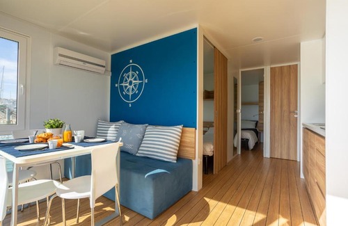 Giulianova Location De Bateaux | AQUA RESORT GIULIANOVA - Houseboat Experience
