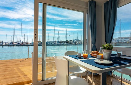 Giulianova Location De Bateaux | AQUA RESORT GIULIANOVA - Houseboat Experience