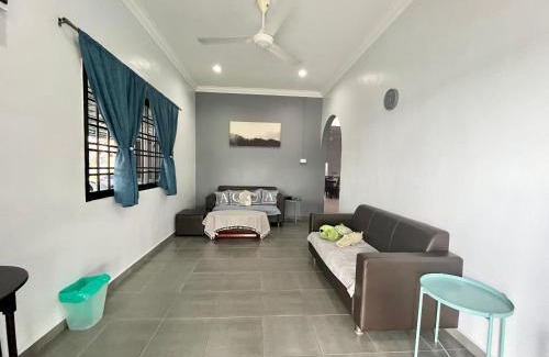Mersing Maison | Aqua Shelter