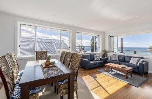 Brooms Head Maison | Aqua Vista - Beach front location
