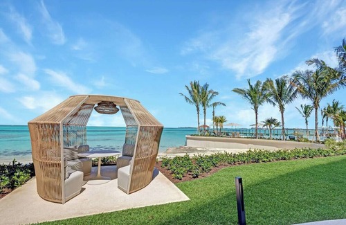 Nassau Appartement | Aqualina 3 bedroom Luxury Beachfront Residence