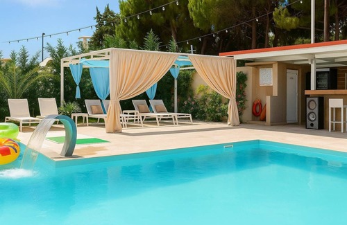 Pefkochori Appartement | Aquamare Studios - Seaview Suite & Pool Oasis
