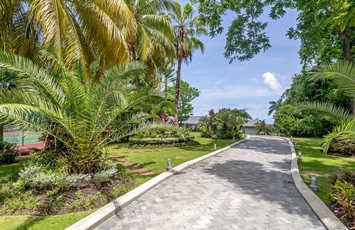 St. Ann's Bay Villa | Aquamarina Private Villa (4BR)