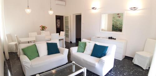 Levanto Appartement | Aquarium by the Sea