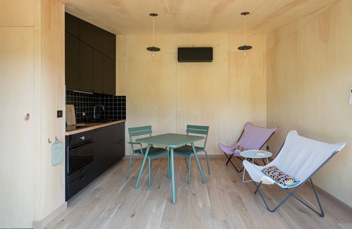 Arette Chalet De Ski | AQUÍ : tiny house 2 personnes tout confort avec vue au pied des Pyrénées