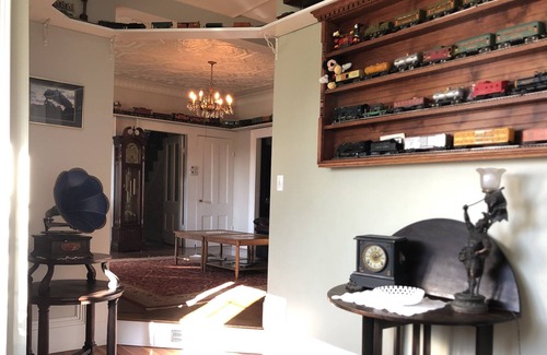 Buxton Autre | Arabella Estate with pool and event barn 15 min. to sandy Pine Point Beach!
