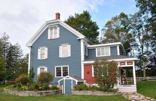 Buxton Autre | Arabella Estate with pool and event barn 15 min. to sandy Pine Point Beach!