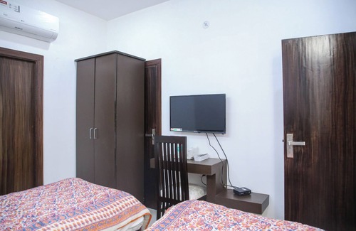 Taj Ganj Lit Et Petit-Déjeuner | Aradhana's Home Stay Deluxe Room