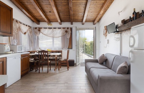 Coste Appartement | Arancio by Interhome