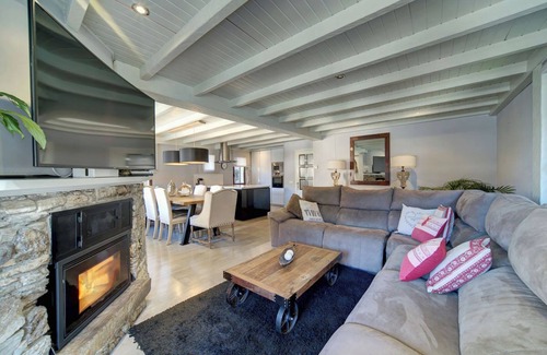 Pujo Maison | ARANESE HOUSE, A MIX OF RUSTIC AND MODERN STYLE NEAR BAQUEIRA by ETH FLÒC