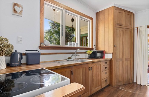 Mapua Maison | Aranui palms - Mapua Holiday Home