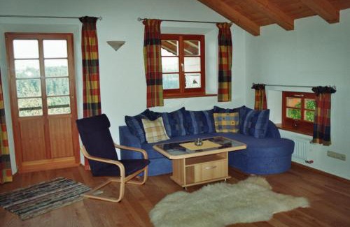 Rohrdorf Appartement | Arbeiterwohnung Entbuchner Hof
