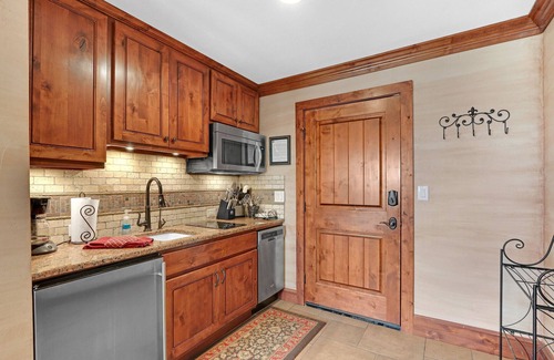 Johnson City Hôtel | Arc de Texas - Napoleon Suite I Pools, fishing, ATV on an expansive 2001 acres