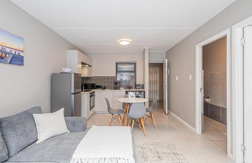 Mykonos Appartement | Arch House Langebaan - Modern Stay Near Beach & Club Mykonos