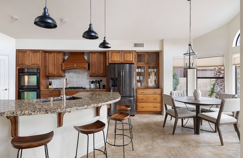 Arabian Views Maison | Arch Views | Beautifully designed home with swimming, pool table and more!