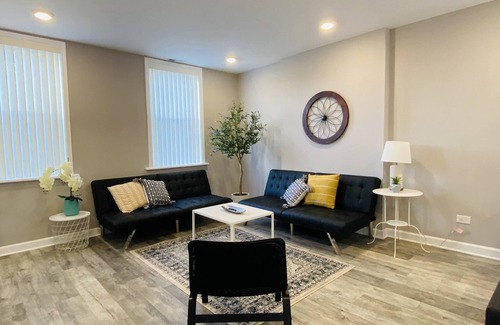 Bridgeport Appartement | Archer #2 | New 3 Bedroom near McCormick Place, Wintrust Arena, Chinatown