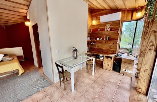 Celles Maison | Maison d'architecte en bois à 2 minutes à pieds des plages du lac Salagou