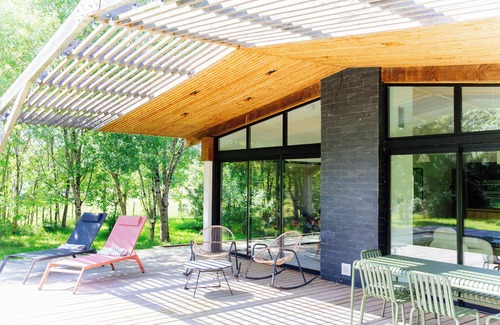 Saint-Vincent-de-Paul Maison | Architect-designed house with swimming pool near Bordeaux