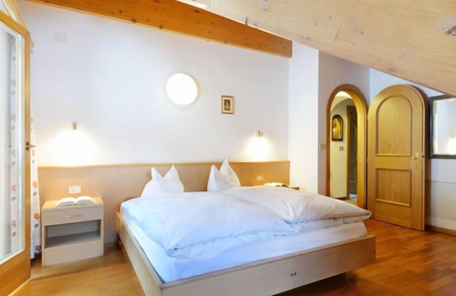 Fontanazzo Appartement | Appartement Ardoney (CPO372) à Campitello - 4 personnes, 2 chambres