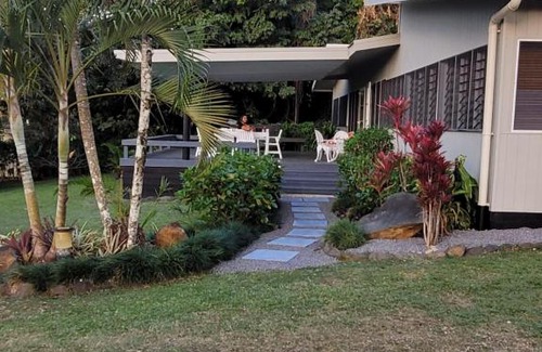 Nikao Tapere Maison | Are Ariki