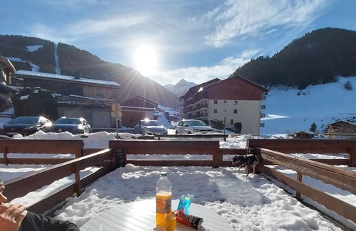 Beaufort Appartement | Arêches, Appart 4 pers avec terrasse en RDJ, à 5mn à pied du télésiège