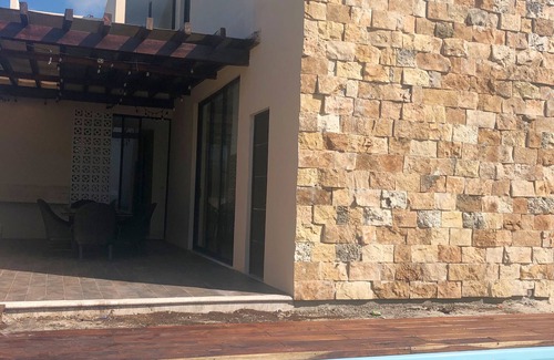 Chicxulub Puerto Maison | Arena Mía house 1 at only 120 meters from the sea