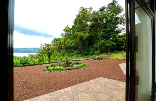 Nuevo Arenal Maison | Arenal Lakeview Villas