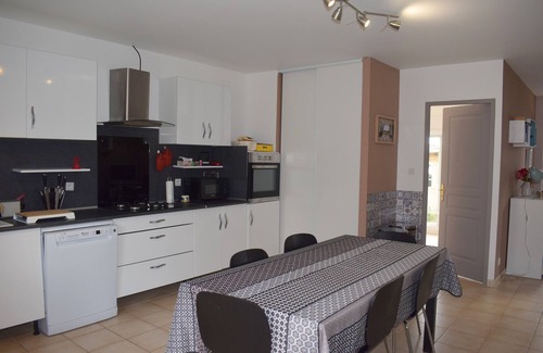Argeliers Maison | Argeliers (Aude), Languedoc. Maison 9 personnes avec piscine. 40 min des plages