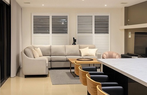 Truganina Maison | AriaVista:Spacious, Contemporary, Luxe Linens