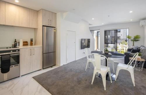 Lower Hutt Maison | Ariki Delight 2BR Wellington Sanctuary