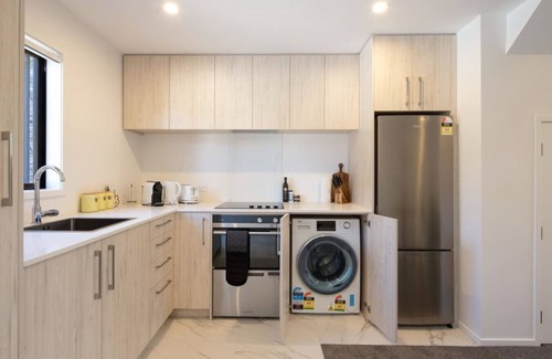 Lower Hutt Maison | Ariki Serenade House: 2BR Peaceful Stay