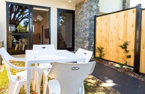 Lower Hutt Maison | Ariki Serenade House 2BR Peaceful Stay