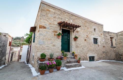 Plouti Maison | ARISTIDIS'S PLOUTI MOIRES
