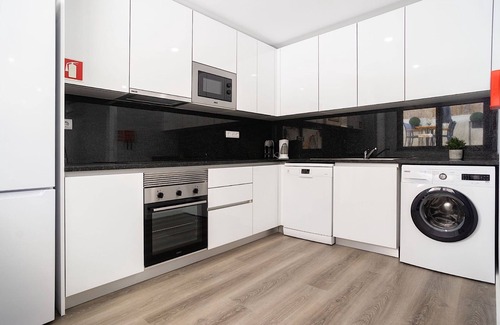 Se Appartement | Arla Brown Apartment, Wifi, AC, Terrace !New!