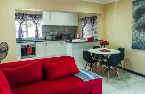 Durbanville Maison | Arlogenix: chambres d'hôtes