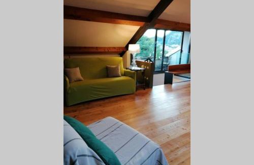 Arona Appartement | Arona 01 attic mansarda secondo piano no ascensore no hotel