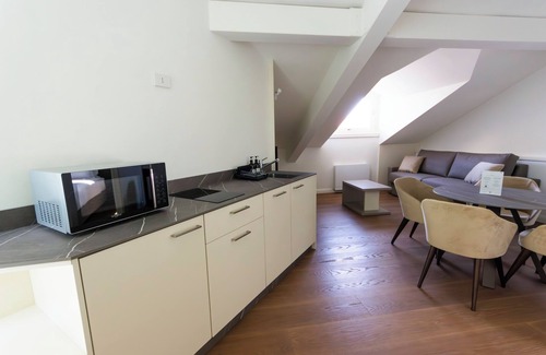 Arona Maison | Arona Palace